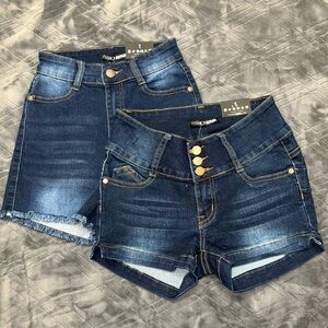 🆕⭐️2 PAIRS⭐️Dark Wash Denim Shorts Size 1